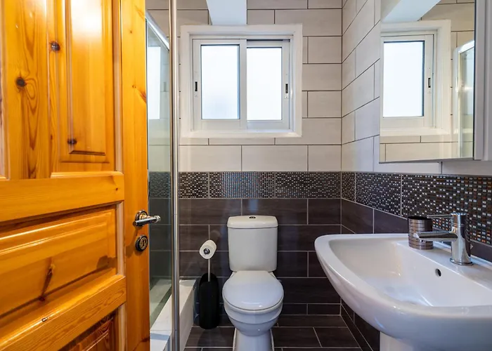 Jayde 2-bedroom In Larnaca