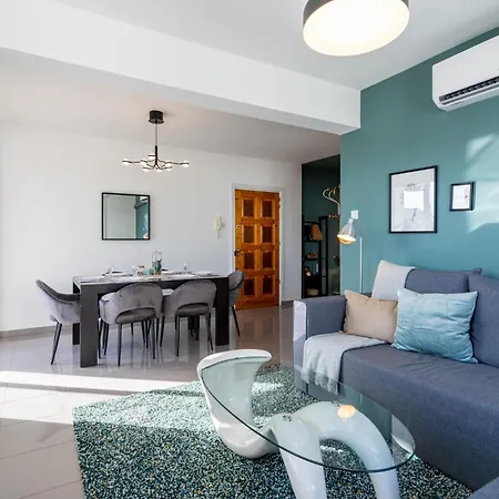 Jayde 2-bedroom In Lägenhet Larnaca